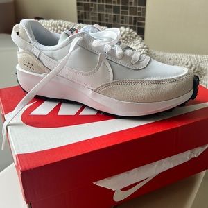 NEW Retro Nike’s 🥇just do it 🏃🏻‍♀️😉